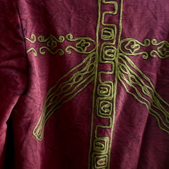 New Young Threads Open Front Waterfall Hemline Burgundy Cardigan SZ Medium - Picture 5 of 10